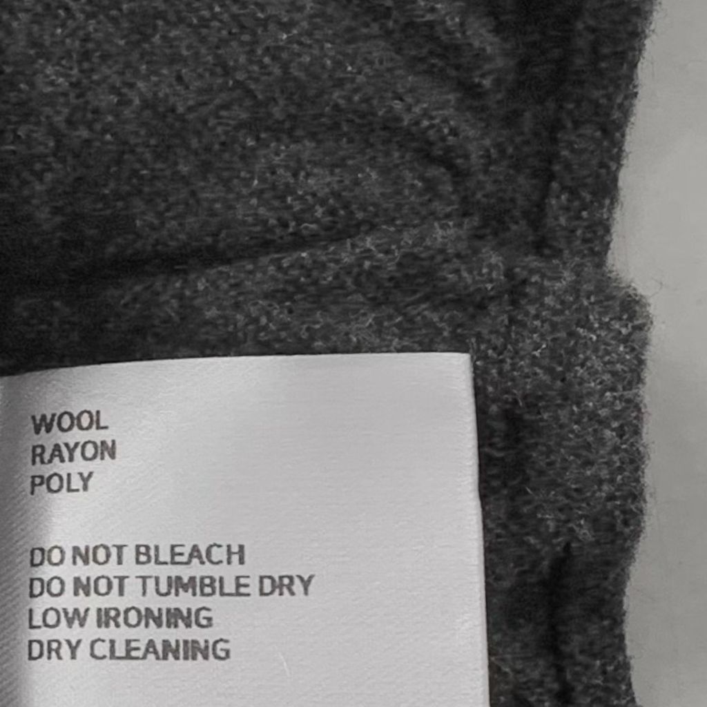 f30773ccc9d9d1f57644d352b7b0122c