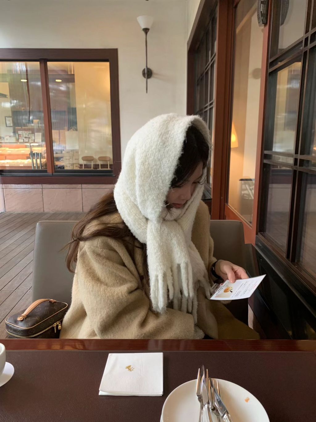 45298e59c4b79e4e3369332524382f77