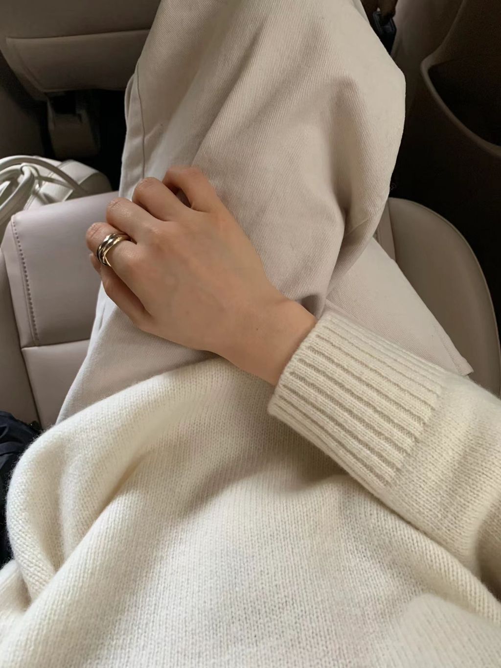 19a50adae38cc7035f7fdb9781dcef53