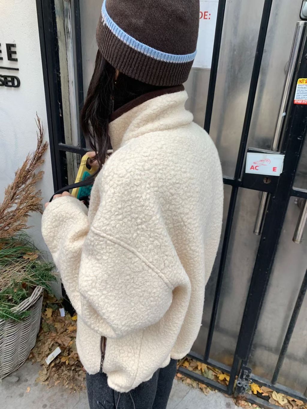 a935c5e87a8781b0d7fb86736a8cdb61