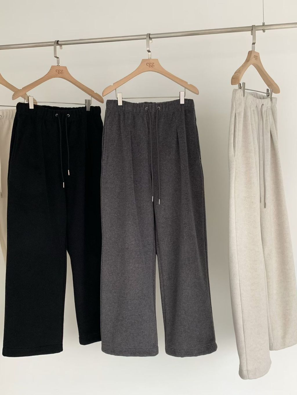 f03a099429f3b661134f3e9aa37e7d25