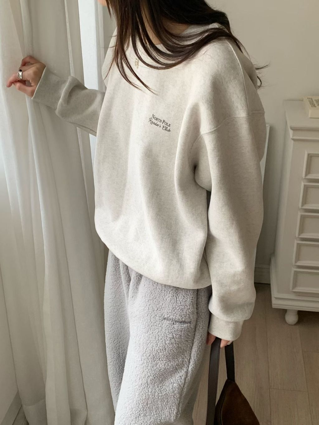 ec47d89618b4d77198a7ab886a91360e