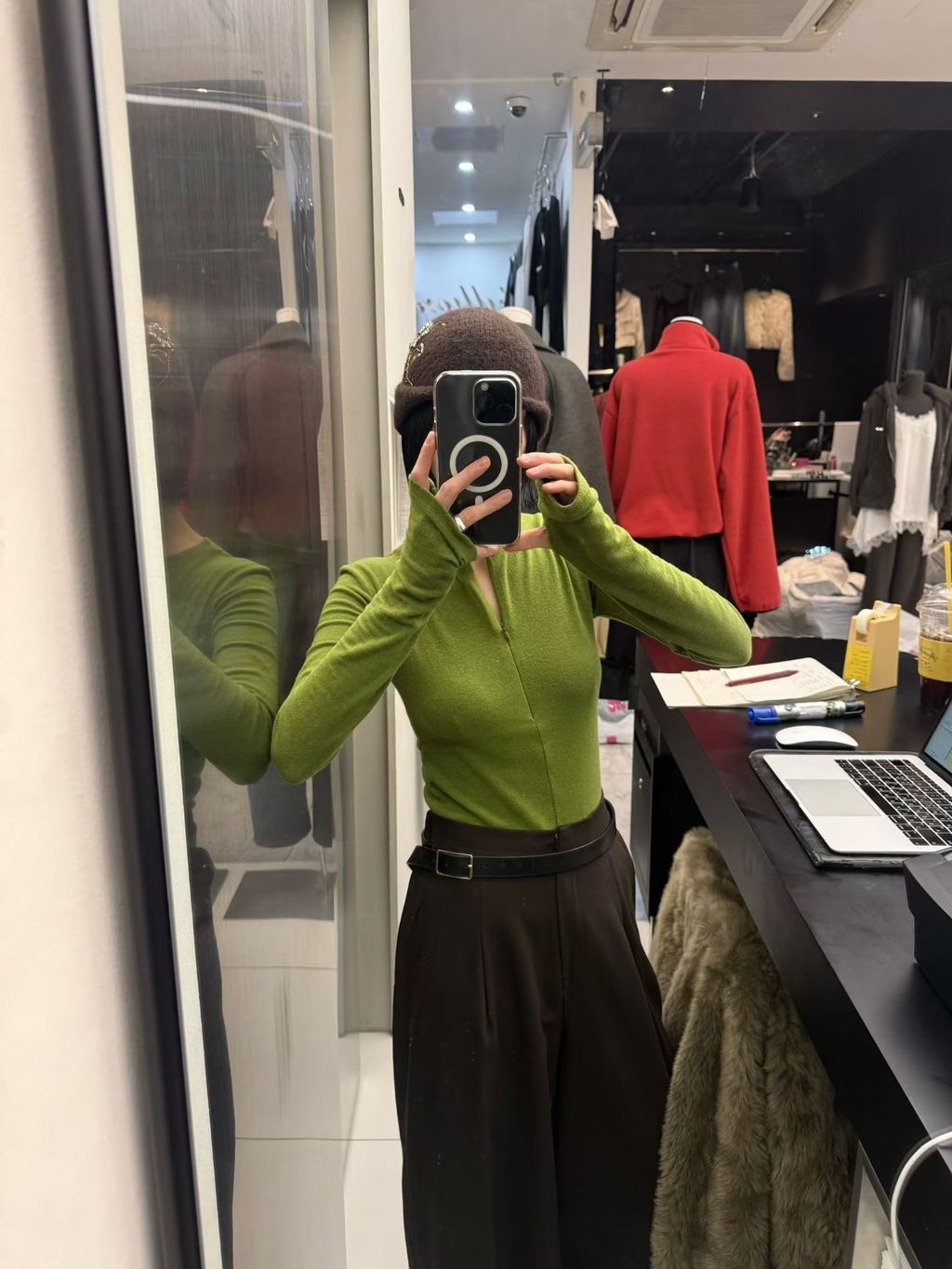 fcb7597c7b3c1ba0a2c98452955a2ae7