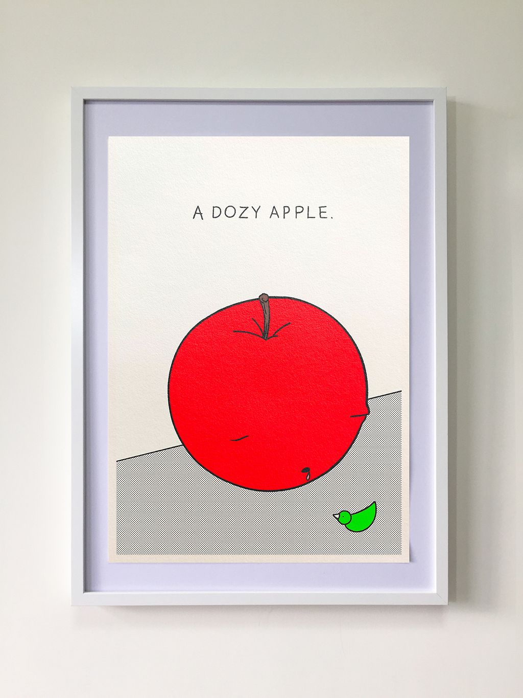Jan_2025_a_dozy_apple_2