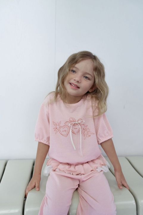 LINE_ALBUM_20260409momoann_260411_26