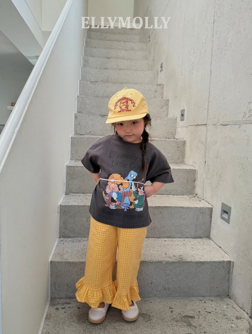 LINE_ALBUM_20260506ellymolly_260506_48
