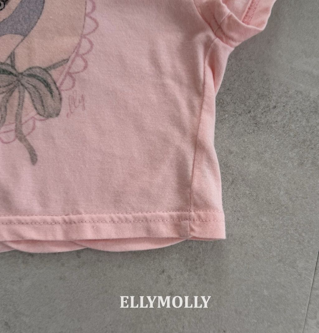 LINE_ALBUM_20260506ellymolly_260506_24
