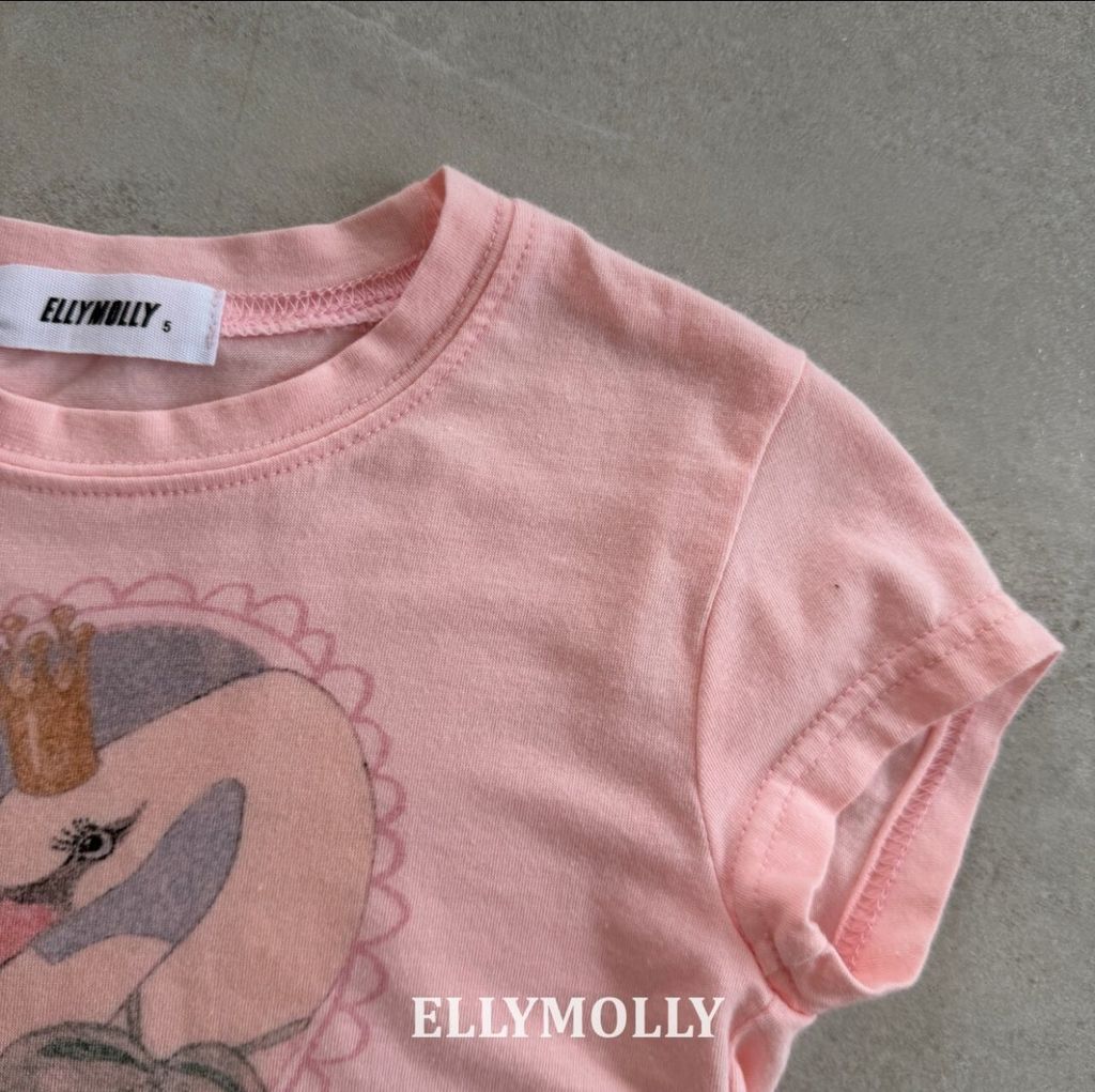 LINE_ALBUM_20260506ellymolly_260506_25