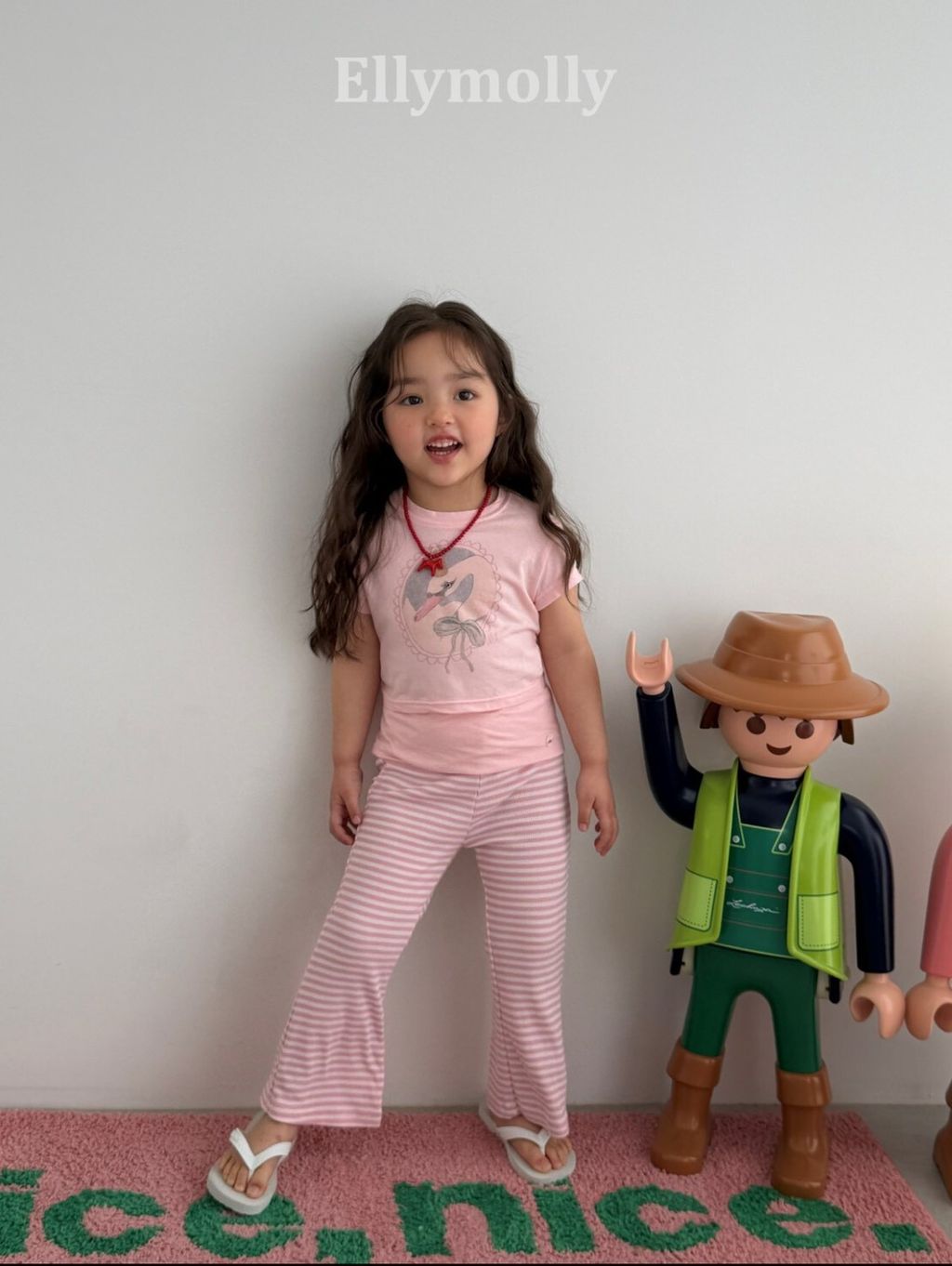 LINE_ALBUM_20260506ellymolly_260506_30