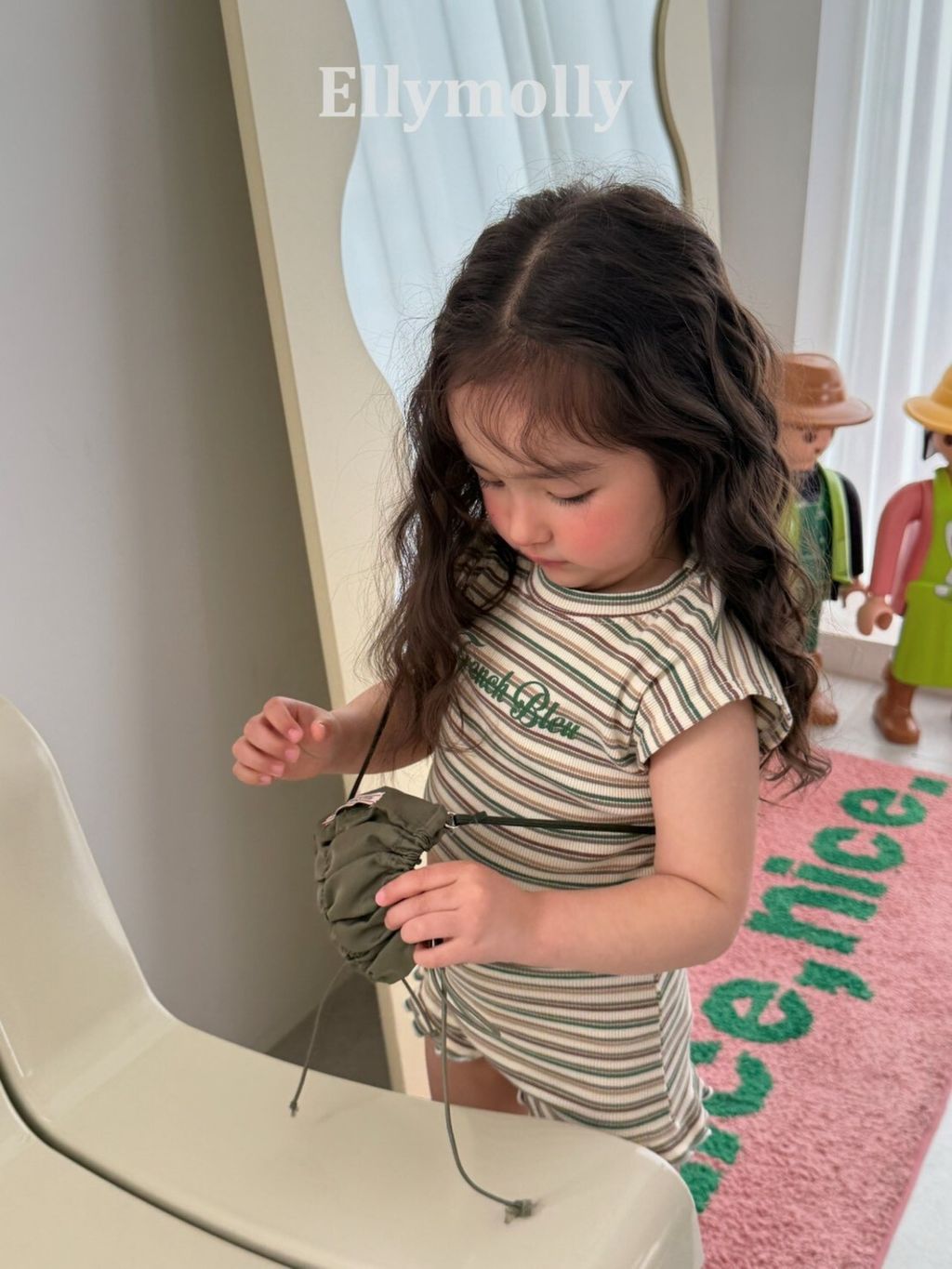 LINE_ALBUM_20260506ellymolly_260506_14
