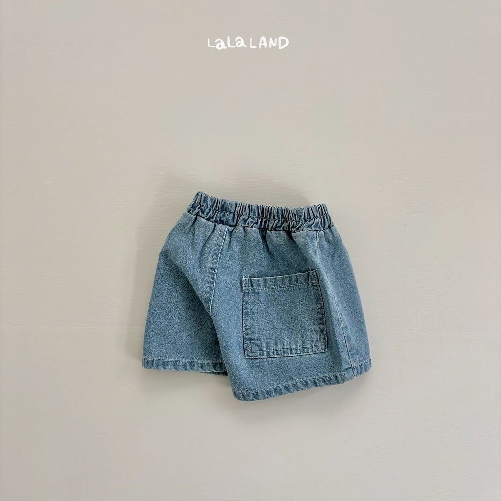 LINE_ALBUM_202605lalaland_260515_36