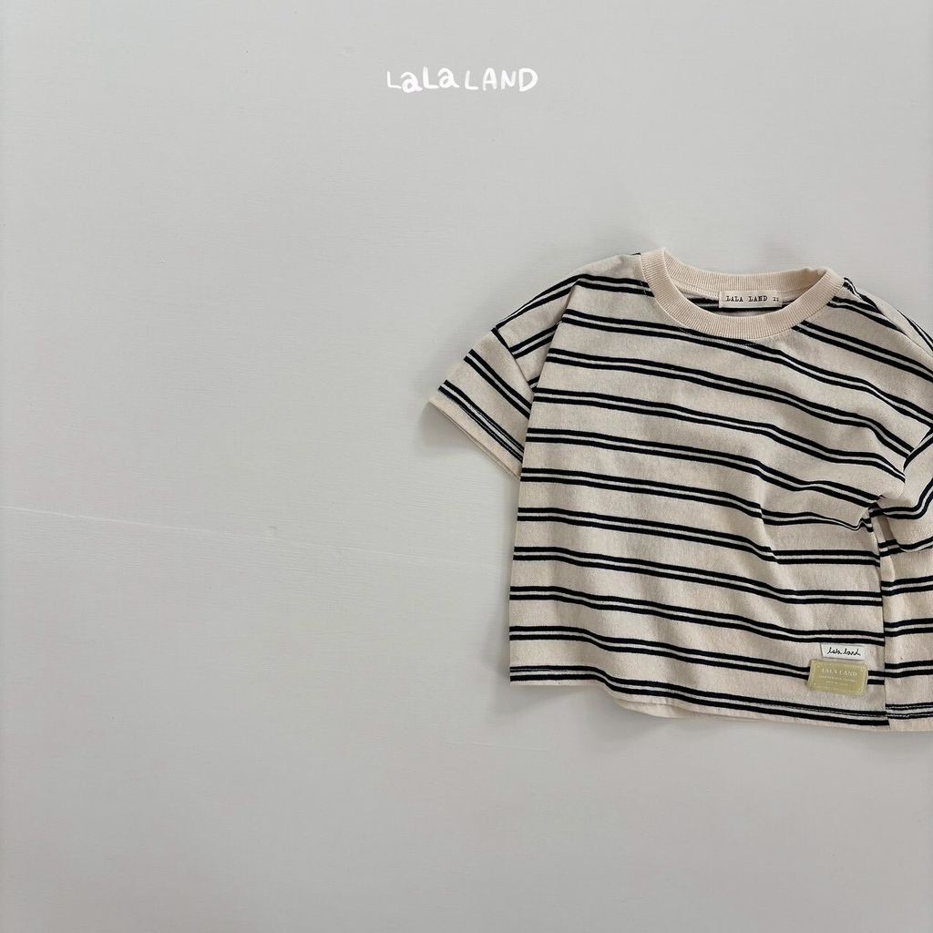 LINE_ALBUM_202605lalaland_260515_49