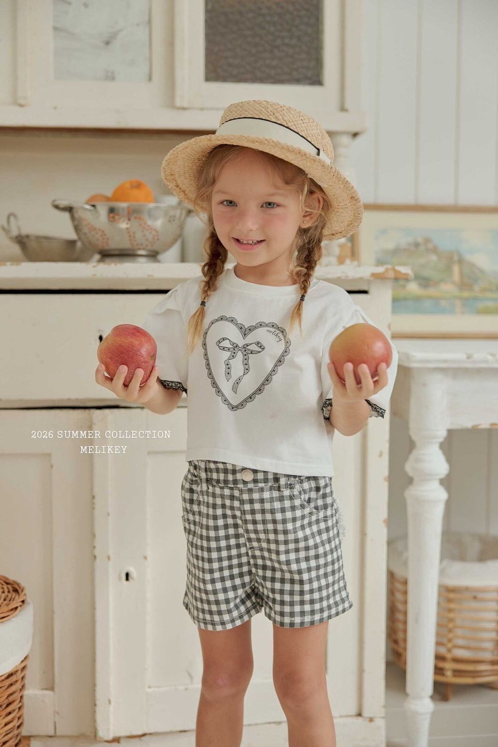 LINE_ALBUM_20260426melikey_260701_3