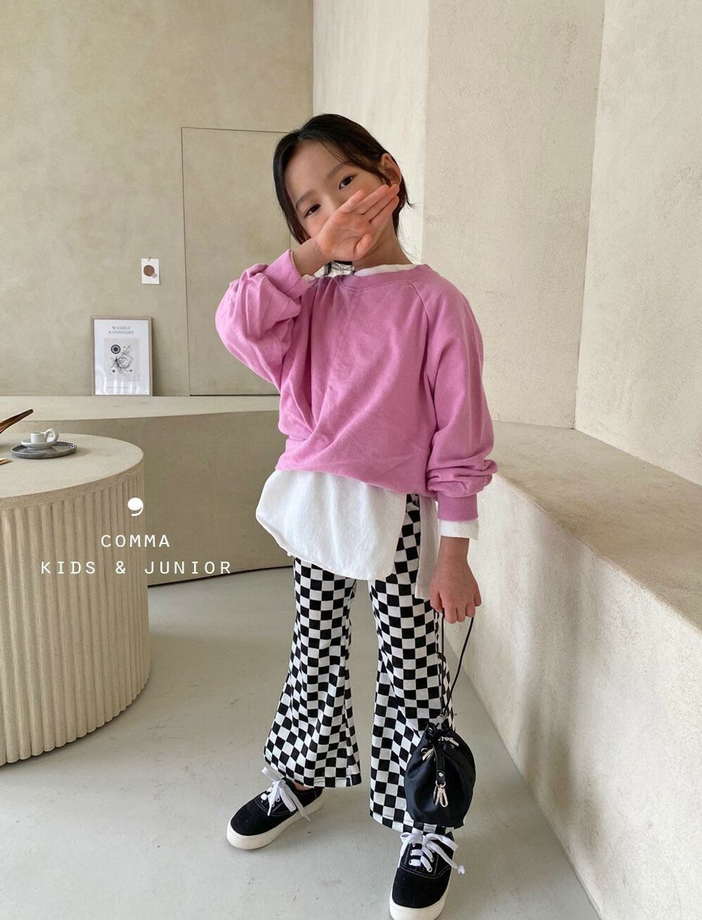 LINE_ALBUM_2022 SS comma_220223_1_0.jpg