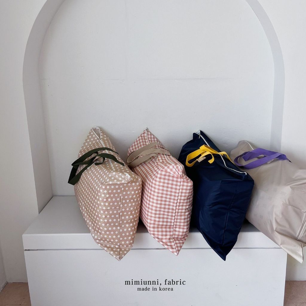 D5C295E5-7C31-4EBD-BCCE-EEE2CA5894C7