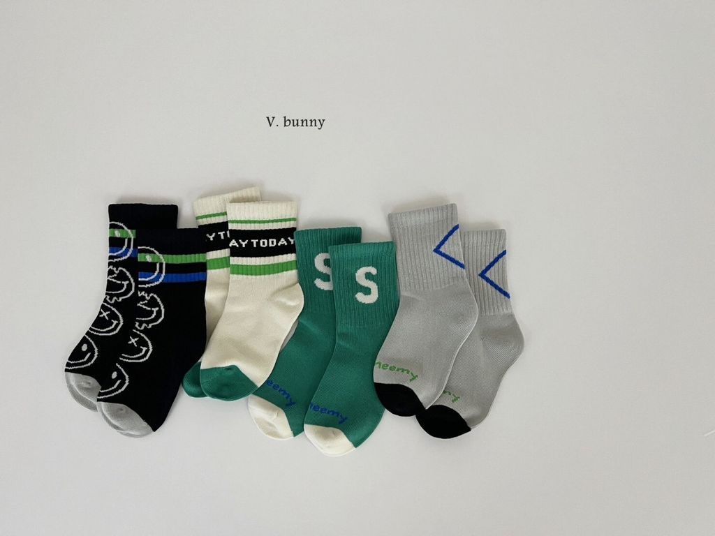 LINE_ALBUM_V_bunny2_231025_46