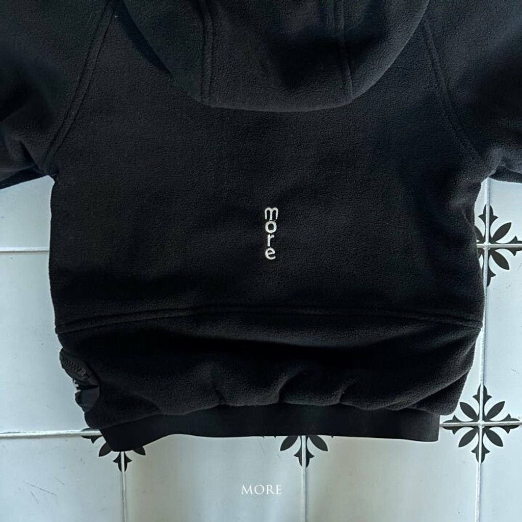 LINE_ALBUM_2023冬more_231209_15