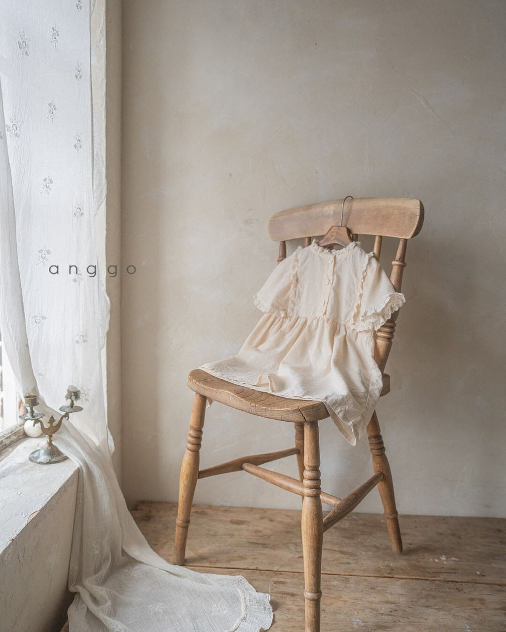 5CC5D55F-71E8-4B15-A6C1-EB1DFA93090C