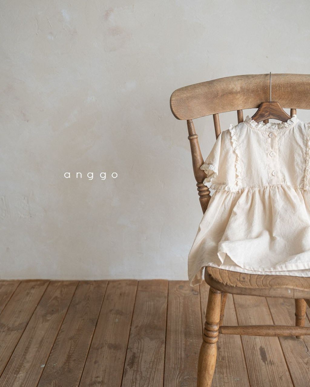 A5CFDE4F-C3F6-4640-A89B-EE58CAEAA0F5