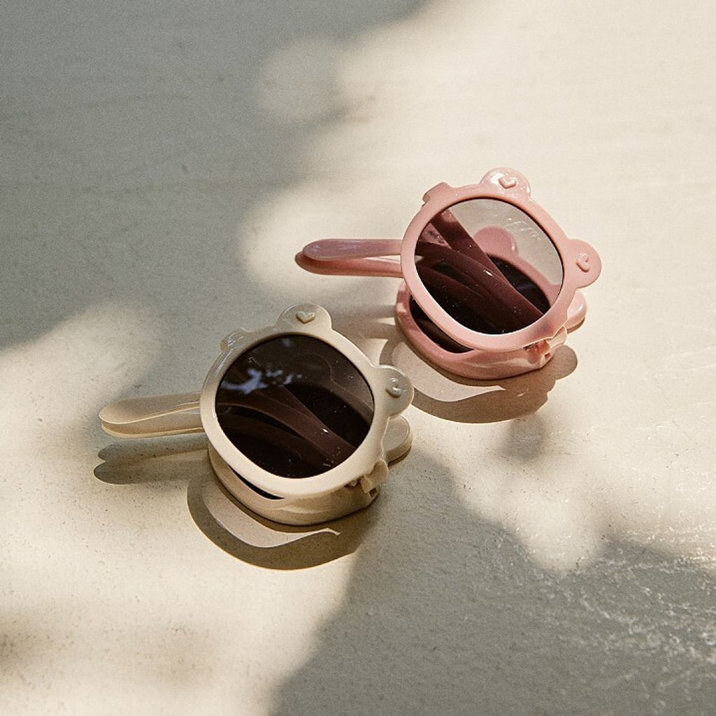 25756145-2822-4329-8D98-12E1E3A1DFBF