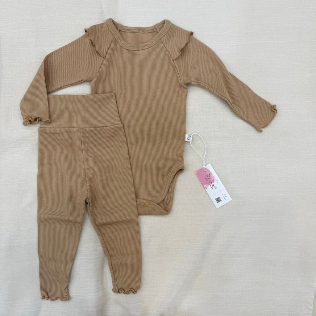 LINE_ALBUM_202410peekaboo_241008_31