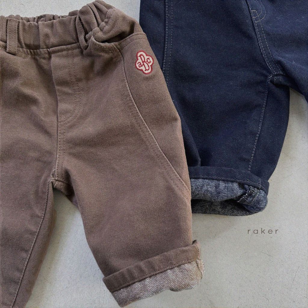 6D0A3555-3113-449A-B9B9-FDBE31B35C48