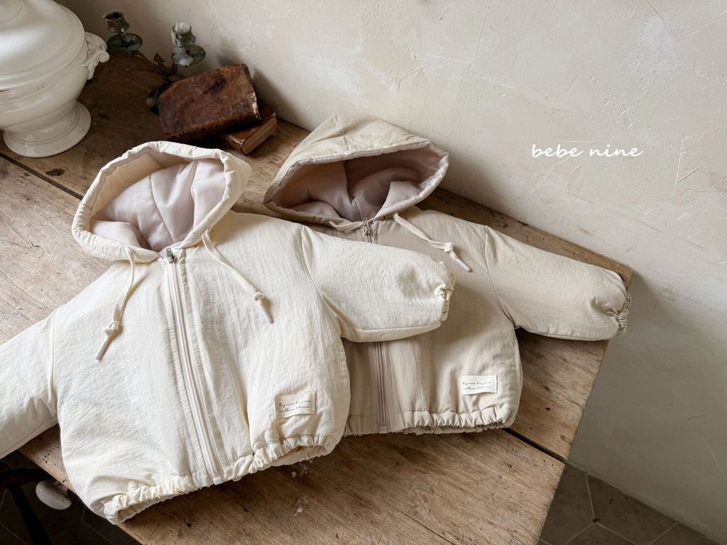 LINE_ALBUM_2024冬bebenine_241207_48