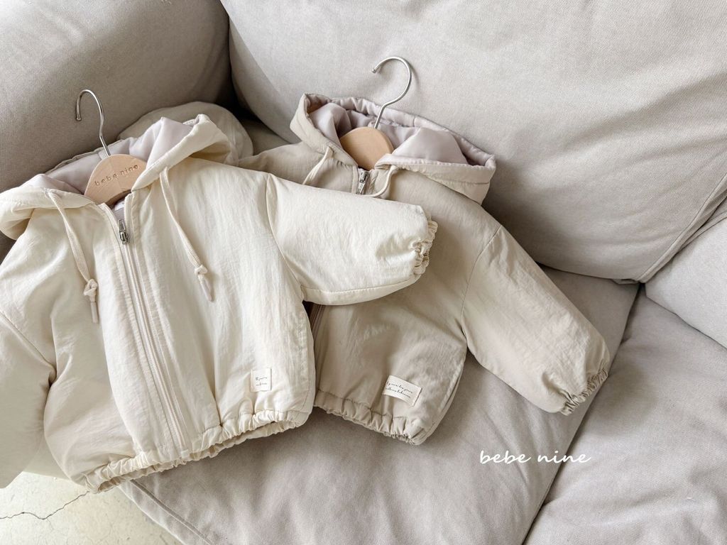 LINE_ALBUM_2024冬bebenine_241207_53