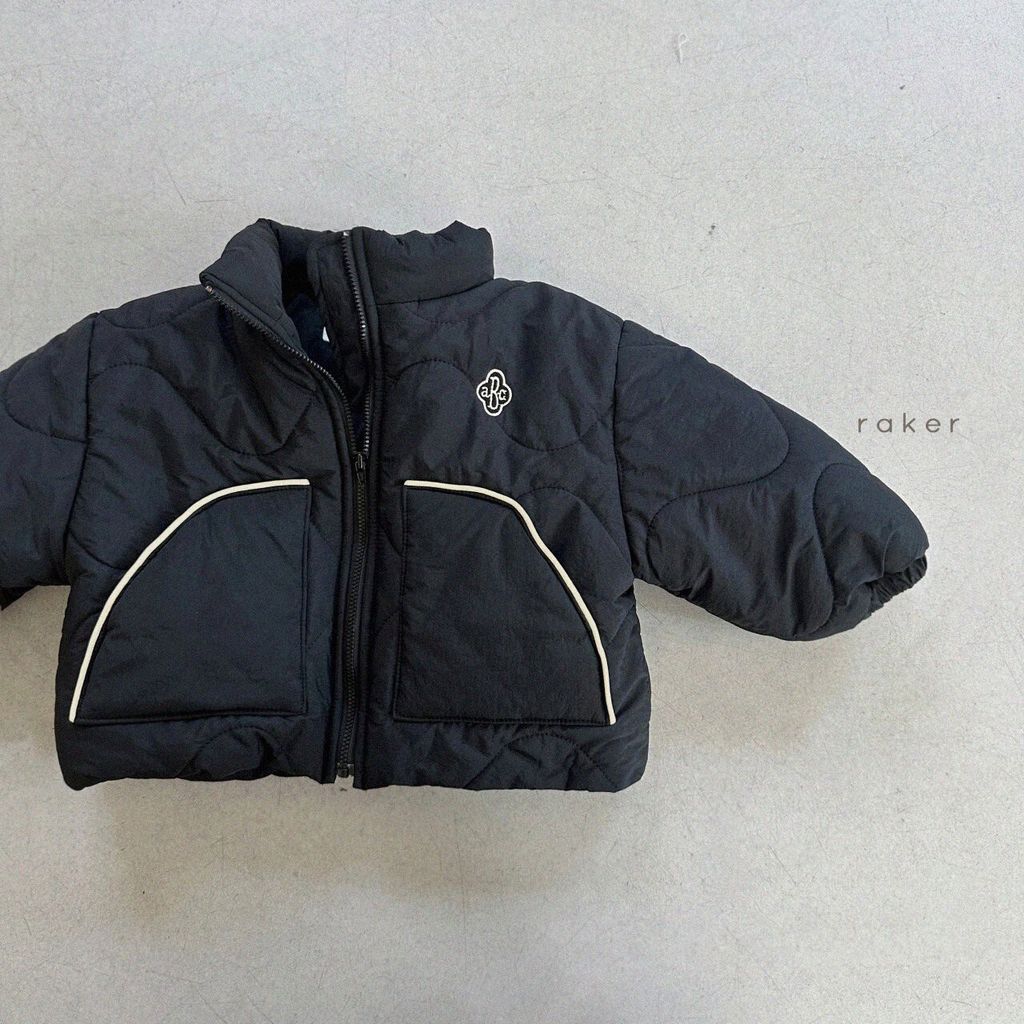 4629D880-0F6E-48F0-9898-ED1C7FFA66B3