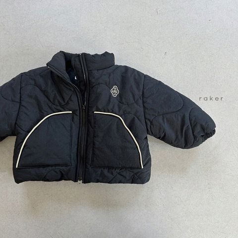 4629D880-0F6E-48F0-9898-ED1C7FFA66B3