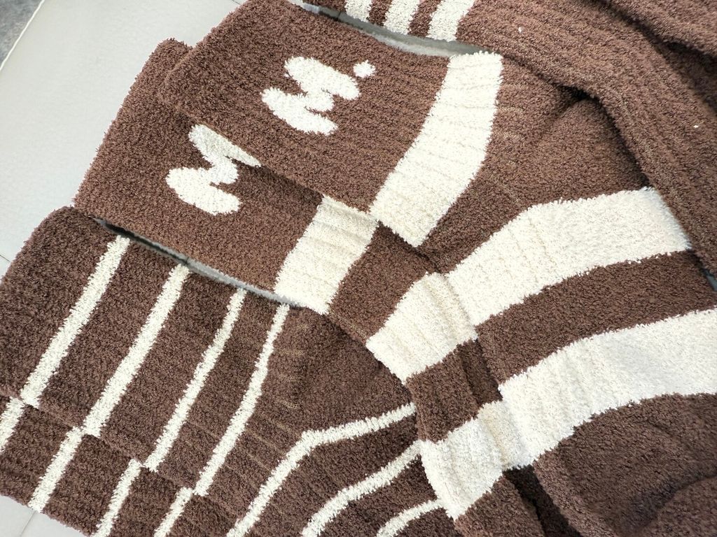 LINE_ALBUM_V-bunny_250124_114