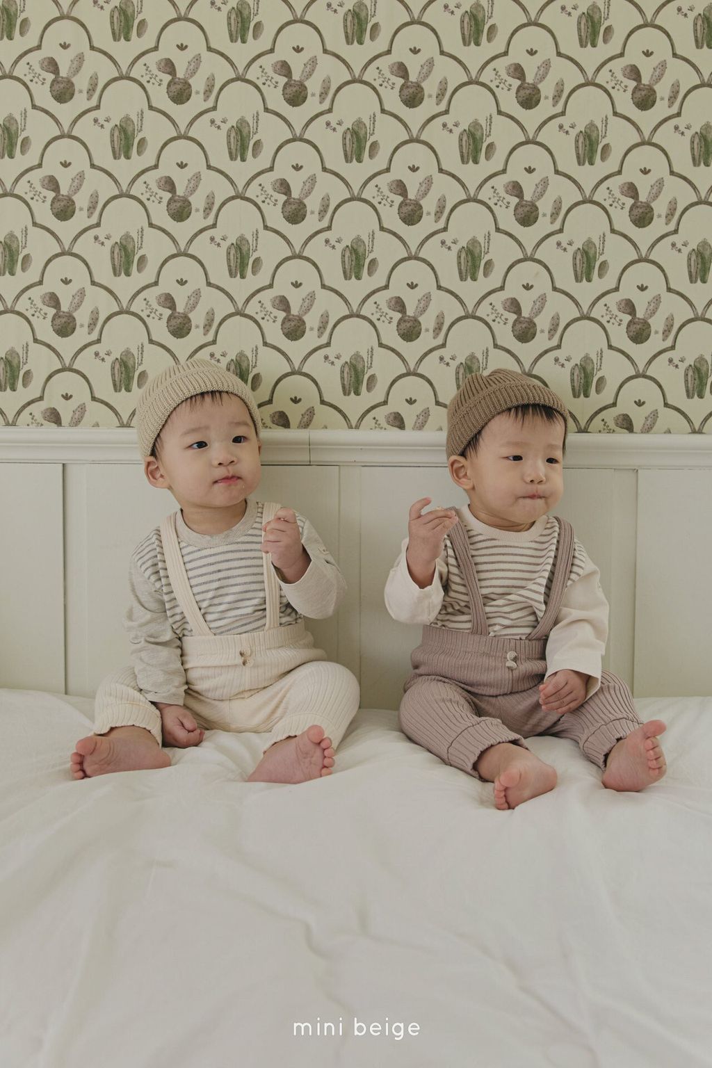 77D502A4-4DDD-4E88-9E15-5F7998A01993