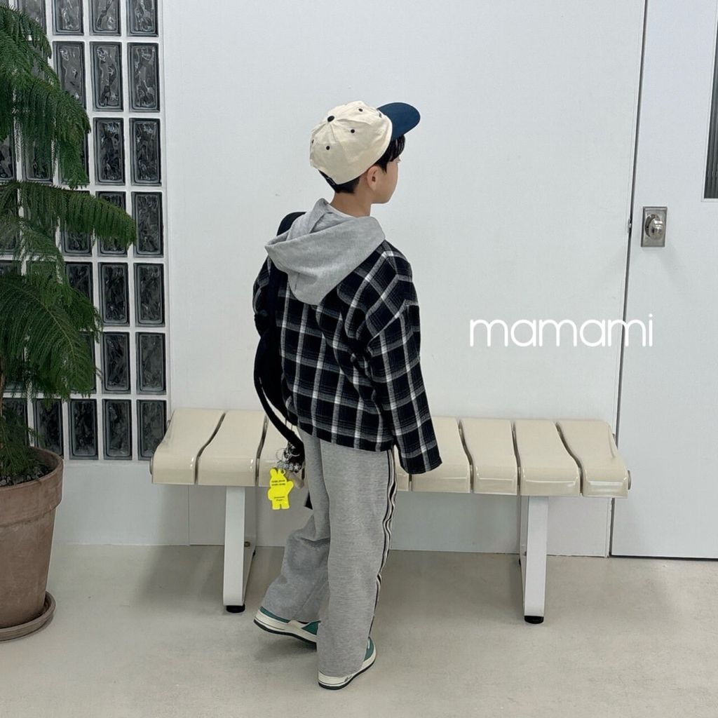 LINE_ALBUM_20250304mamami_250305_25