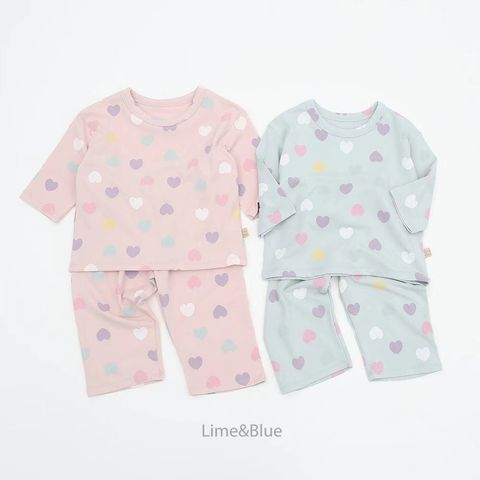 EF8E14A0-5980-47E2-A630-1E6CB5243D7D