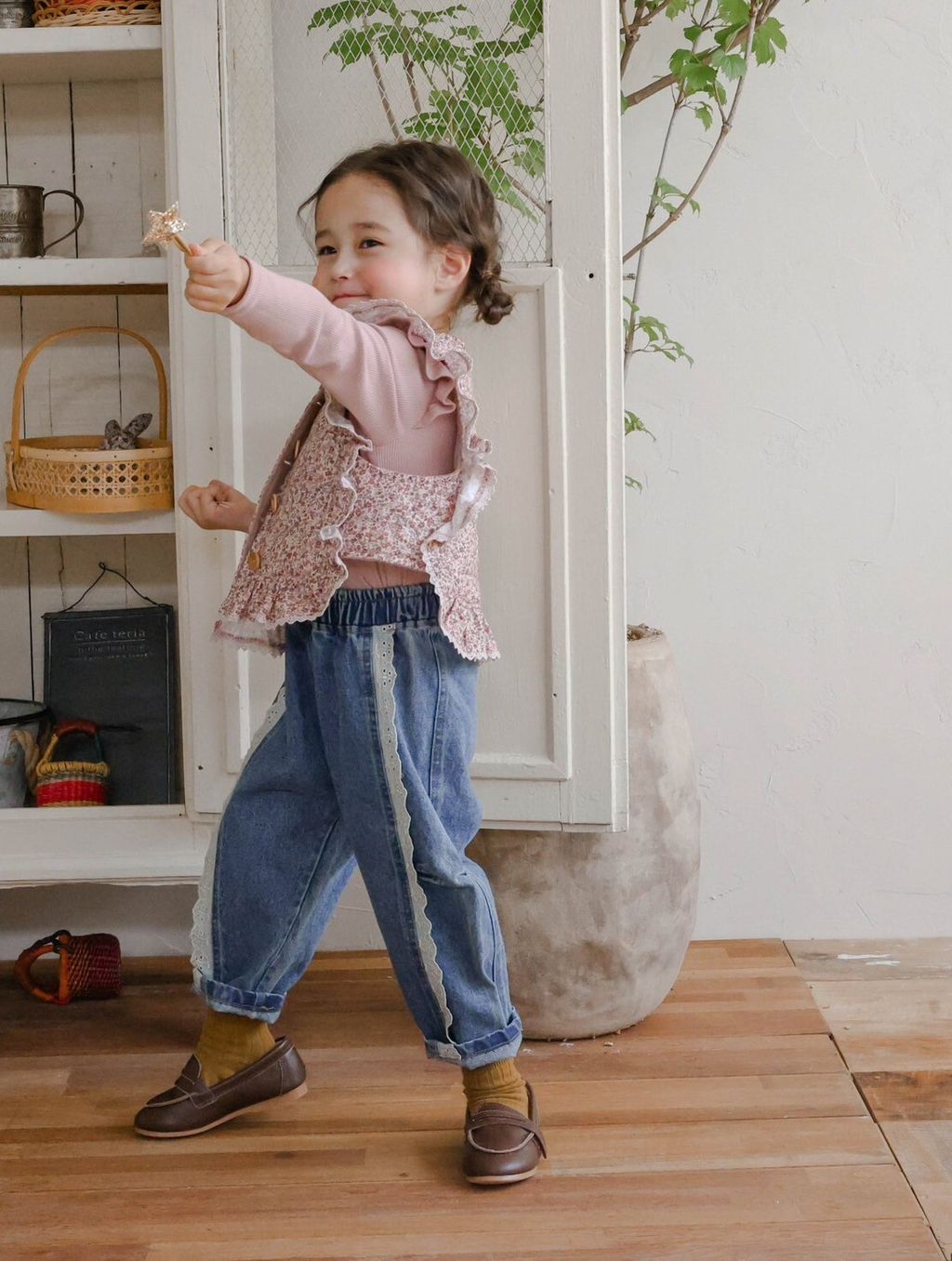 LINE_ALBUM_20250909flo_250910_32