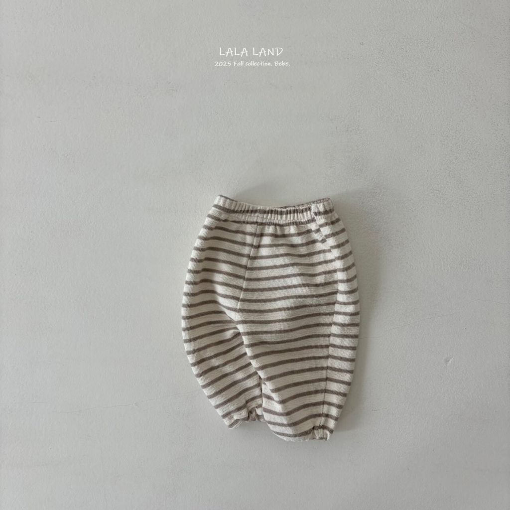 LINE_ALBUM_202510lalalanebebe_251020_47