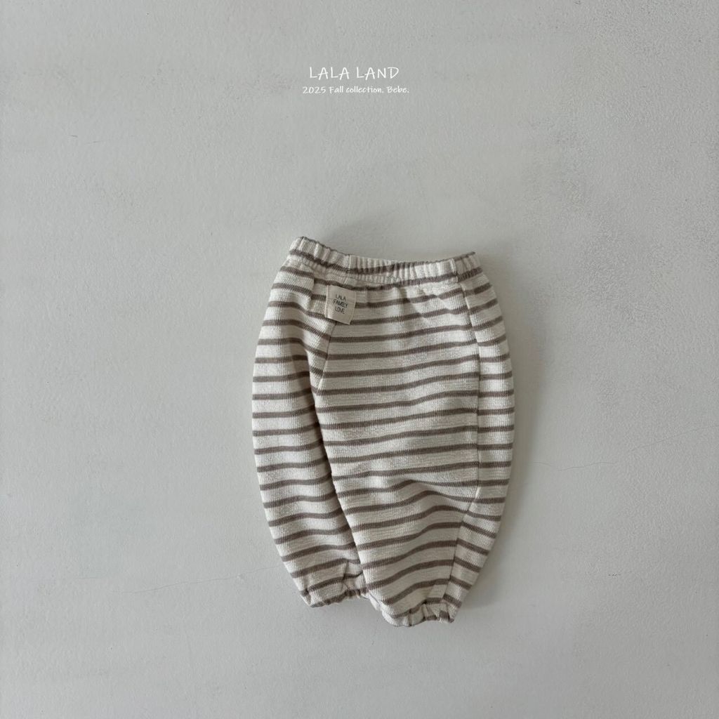 LINE_ALBUM_202510lalalanebebe_251020_49