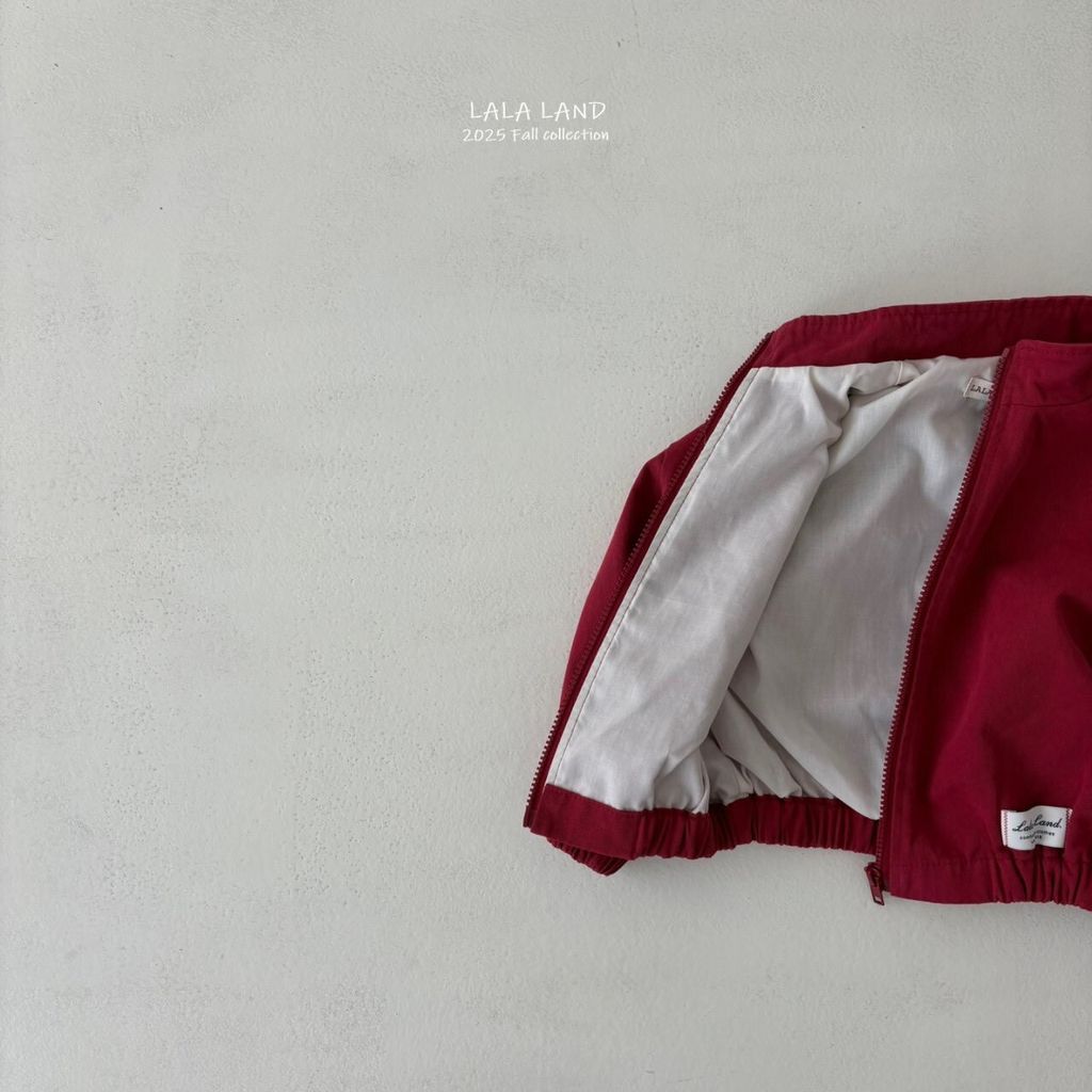 LINE_ALBUM_202510lalalanebebe_251028_79