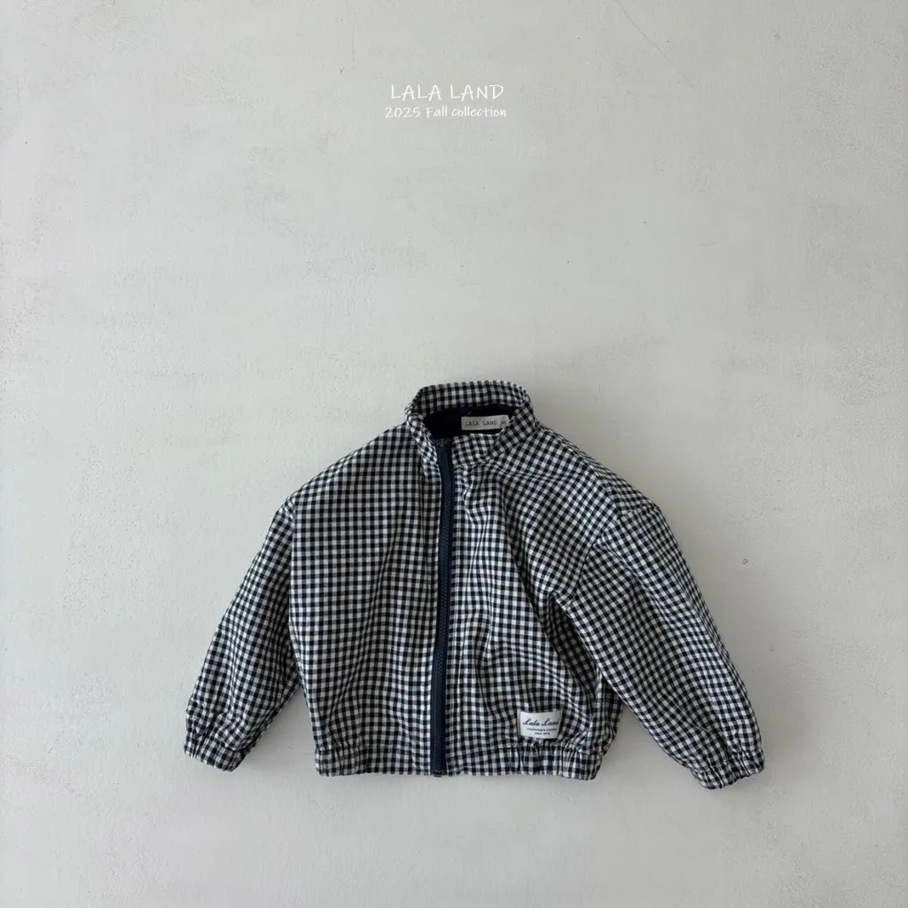 LINE_ALBUM_202510lalalanebebe_251028_74