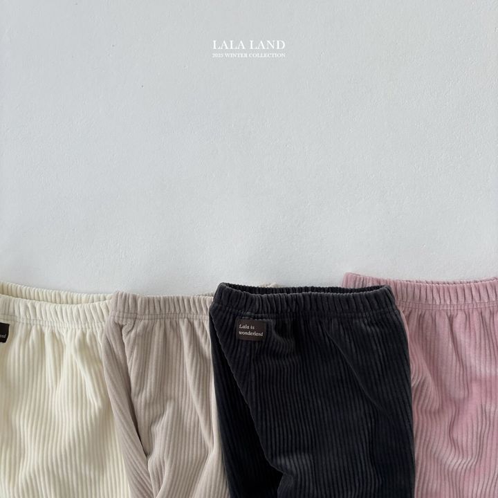 LINE_ALBUM_2025w_lalaland_251120_136