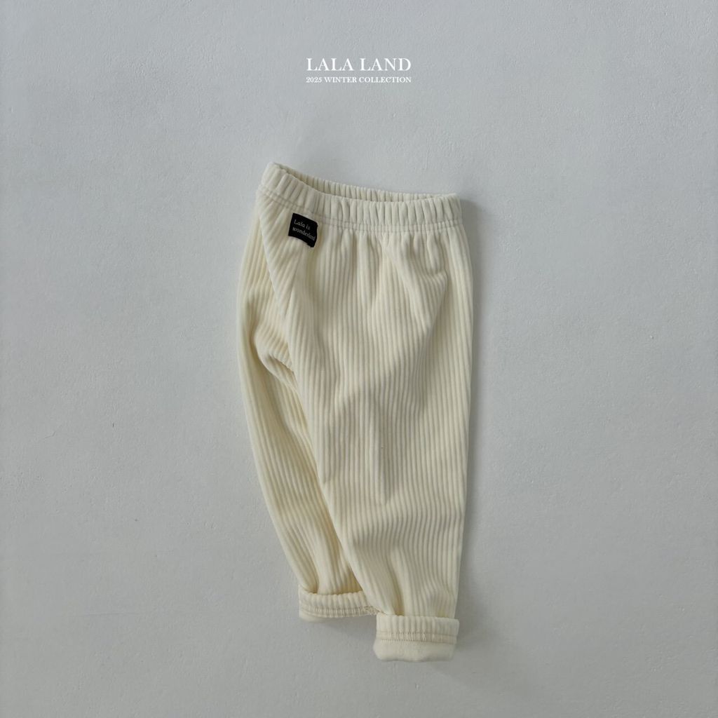 LINE_ALBUM_2025w_lalaland_251120_137