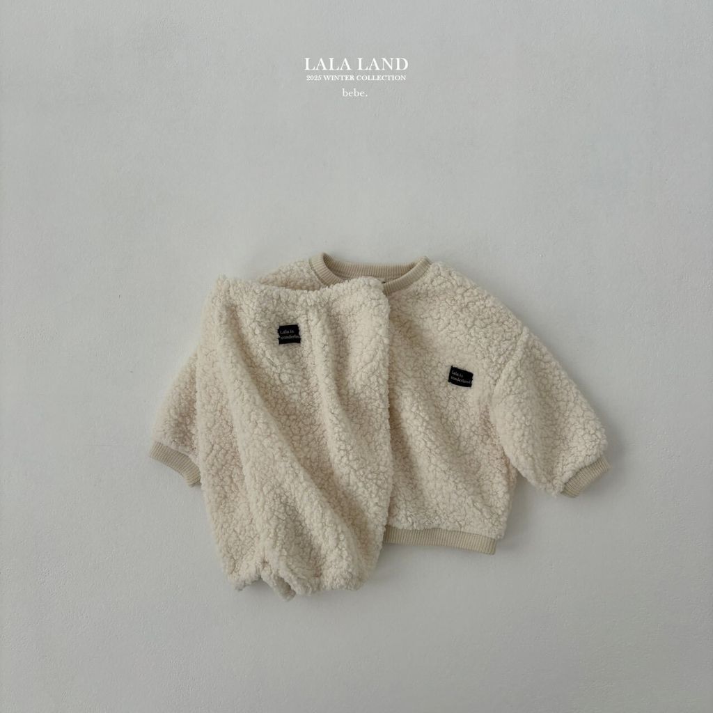 LINE_ALBUM_2025w_lalaland_251120_50