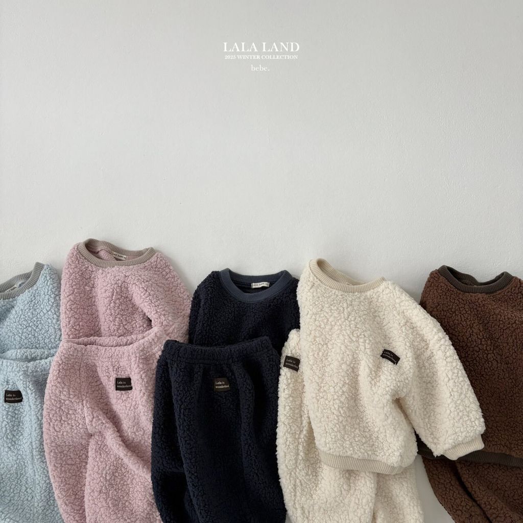 LINE_ALBUM_2025w_lalaland_251120_55