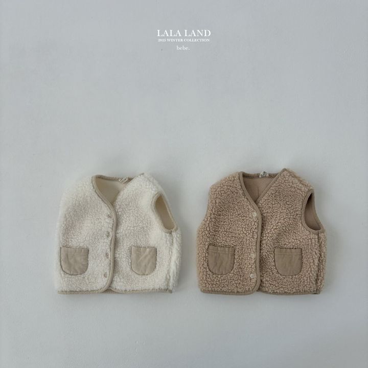 LINE_ALBUM_2025w_lalaland_251120_13