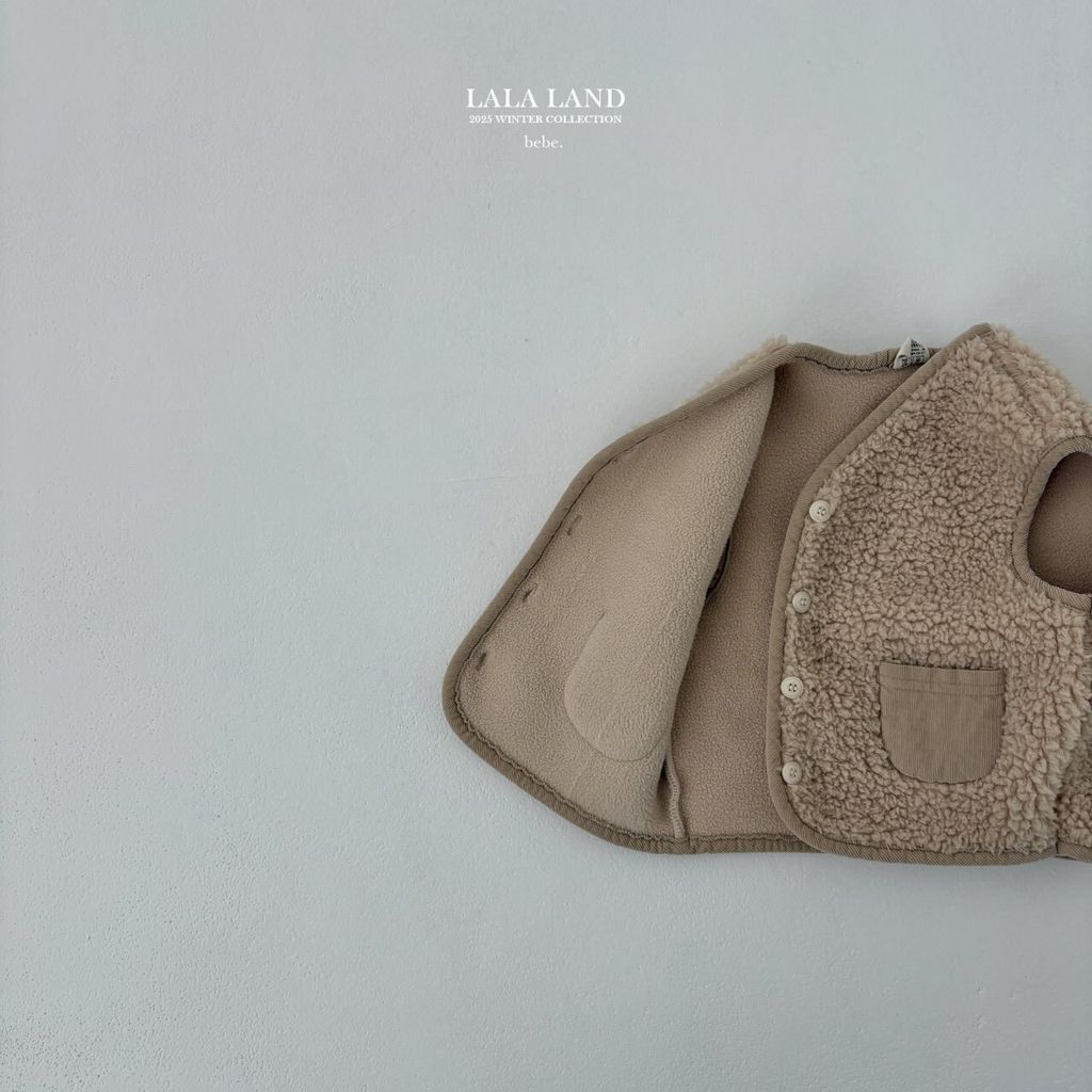 LINE_ALBUM_2025w_lalaland_251120_18