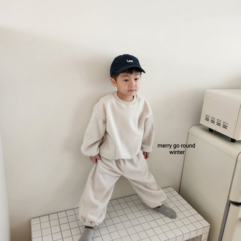 LINE_ALBUM_20251204merrygoround_251204_19