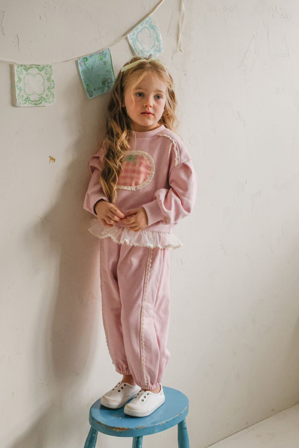 LINE_ALBUM_20260206flo_260206_4