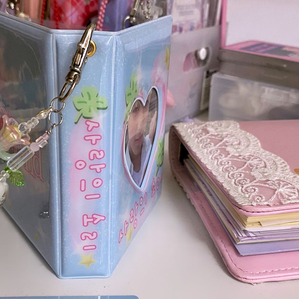 D2BDCF11-AA30-47F0-AD37-5B3823C28553