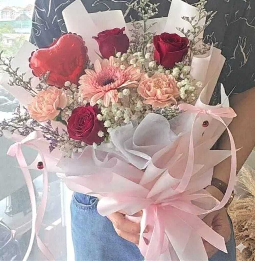 extra red rose