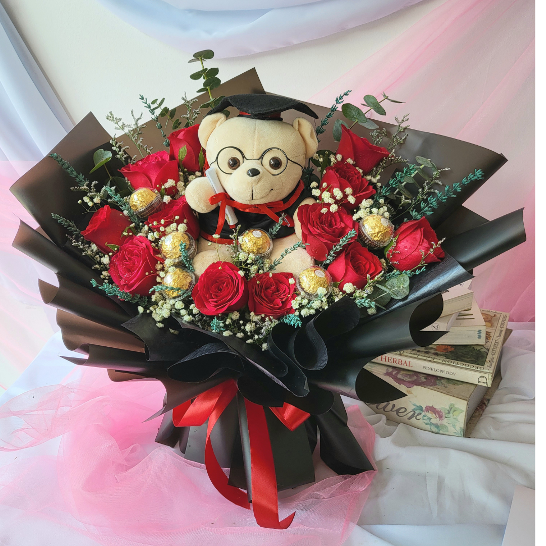 Chocolate Bouquet Gift Box, Hobbies & Toys, Stationery & Craft, Handmade  Craft on Carousell